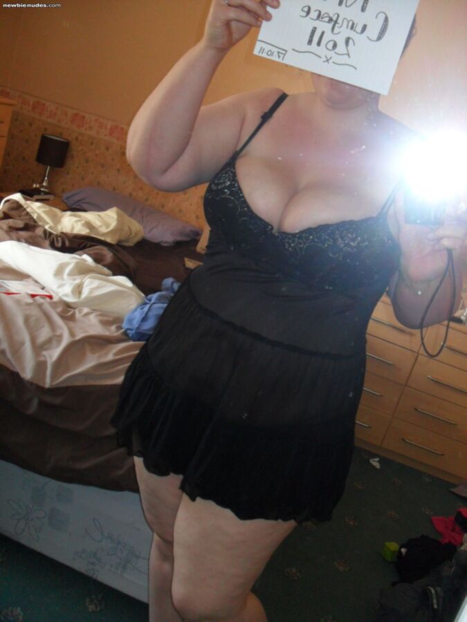 Cute UK Chubby Blonde II