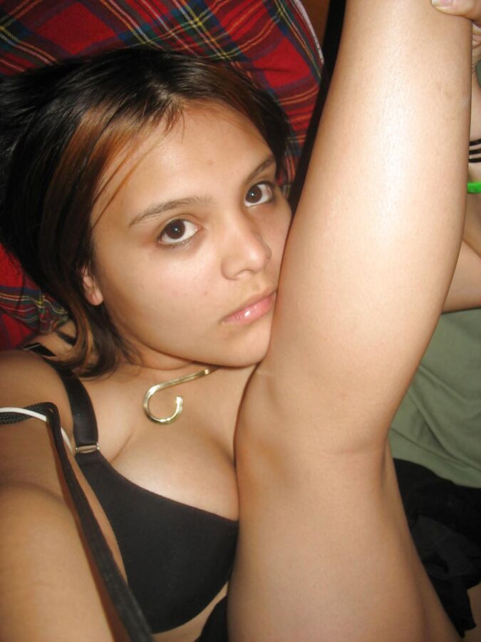 Latino amateur con grandes tetas