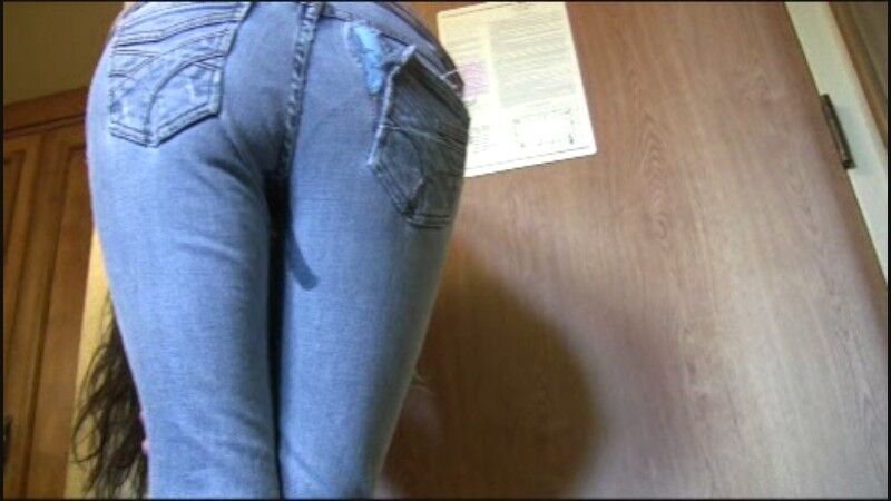 Moana Lott pissing wetting her panties tight jeans & spandex pan