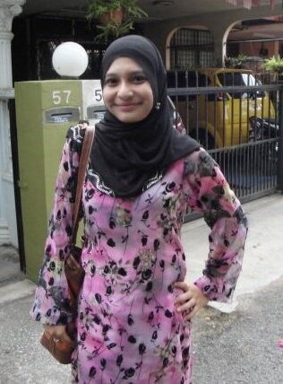 Malay mami tudung hijab and slutty tight body