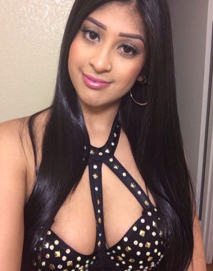 Salope indienne de la BBC Thick desi Nazia *faux ou ment*