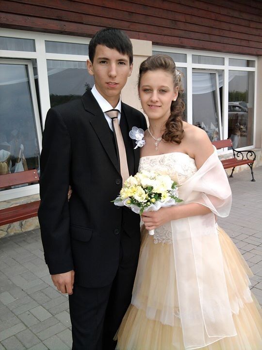 teen prom night from hungary