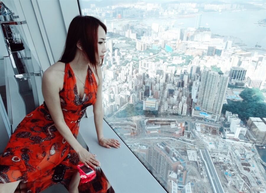 Redhead Chinese in HK