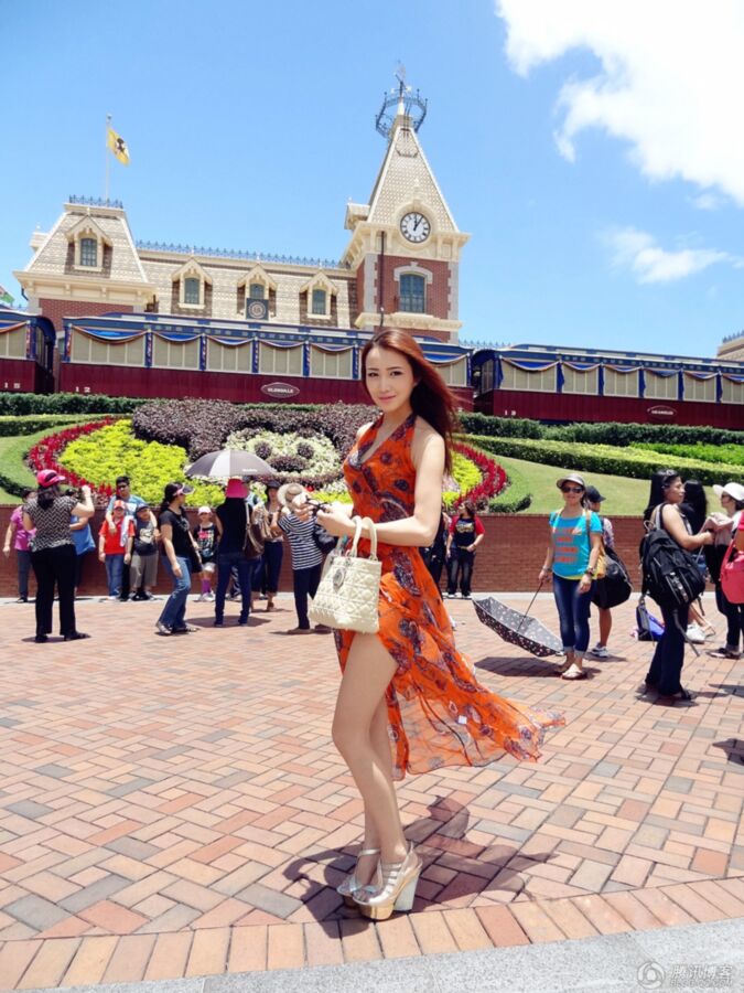 Redhead Chinese in HK