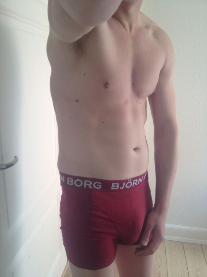 Großer fetter Penis in Boxershorts