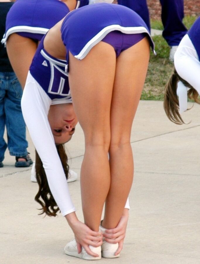 Cheerleaders stretching