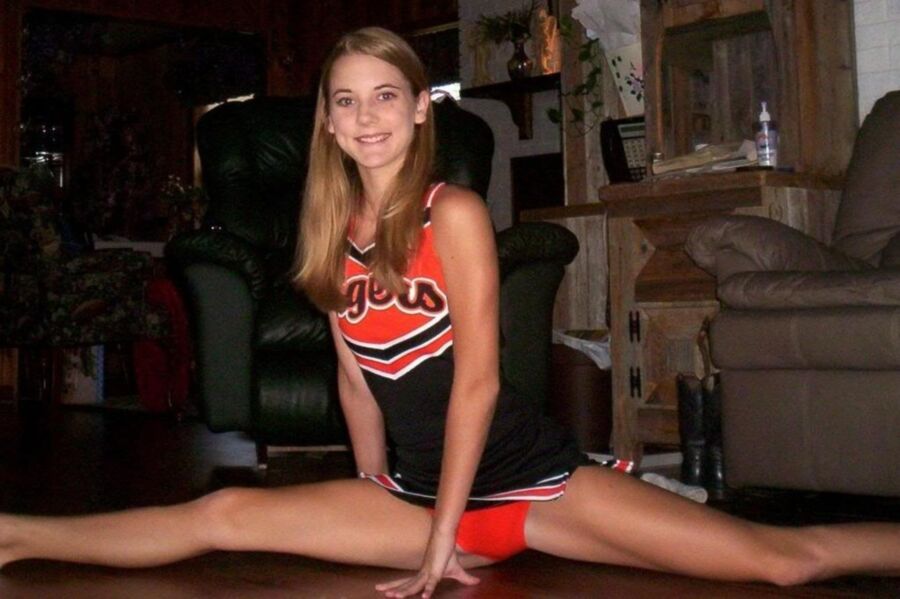 Cheerleaders stretching