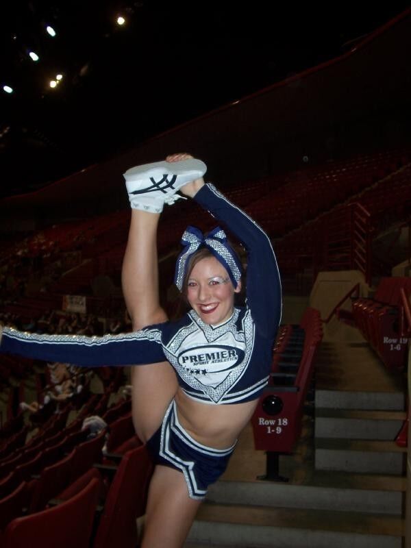 Cheerleaders stretching