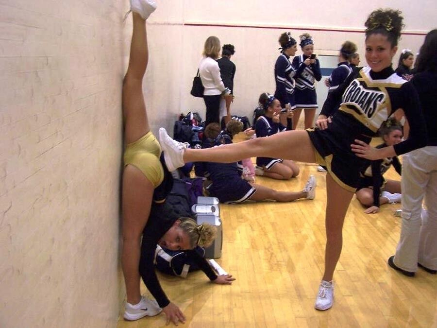 Cheerleaders stretching