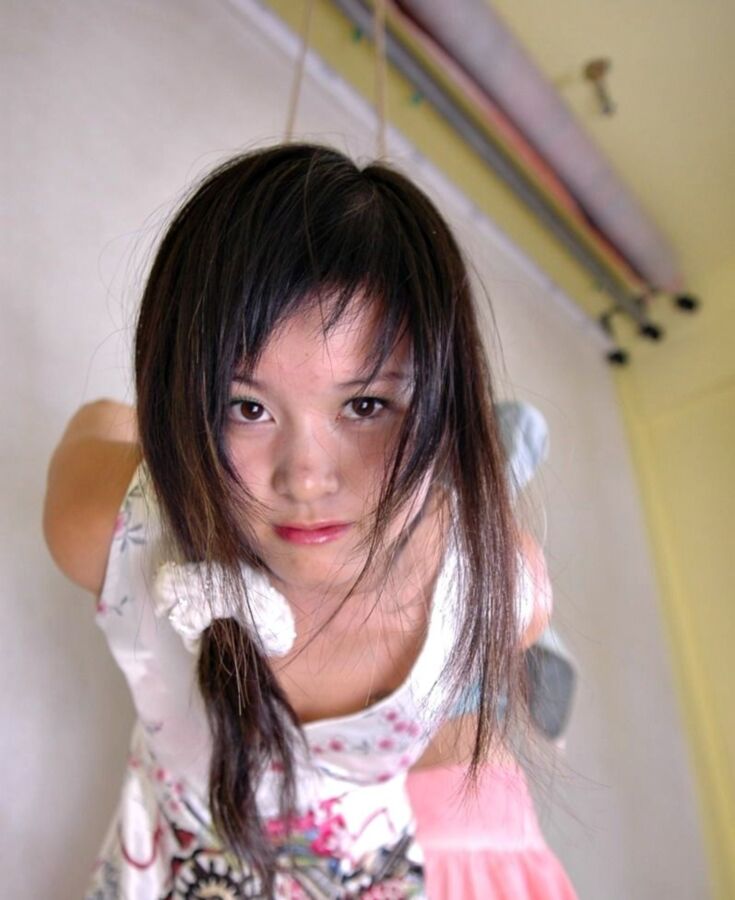 Yixiao - Chinesisches Strappado-Bondage