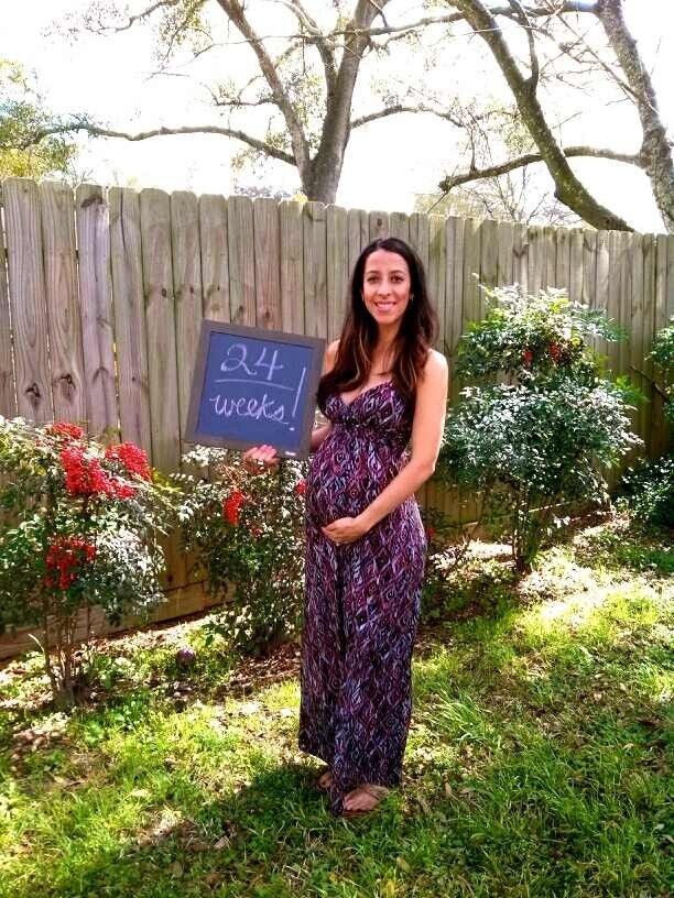 Marta (Twin Pregnancy Sessions)