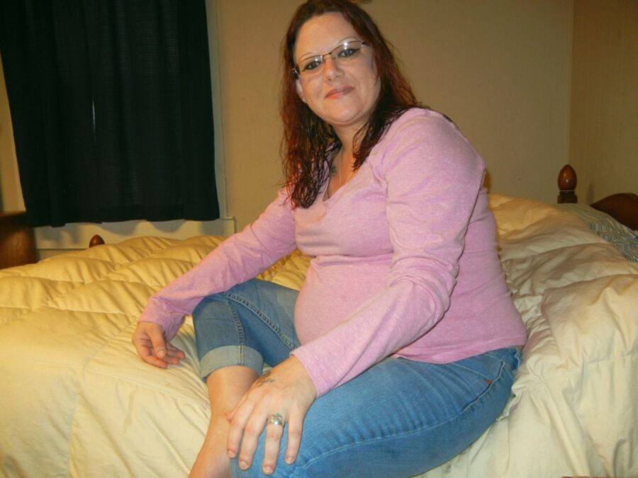 Inked-up homely bi preggo pig slut.