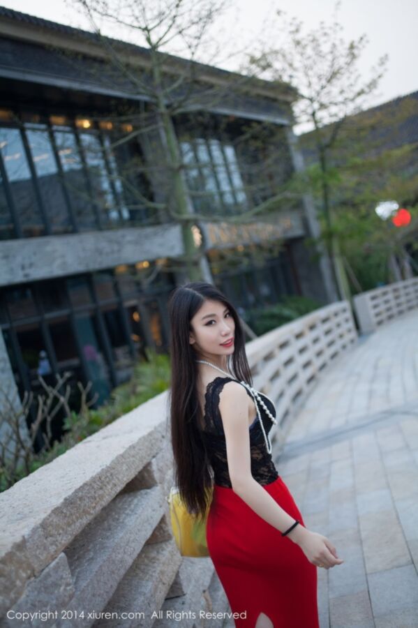 Chinese Stunner - Shu Yu Zina