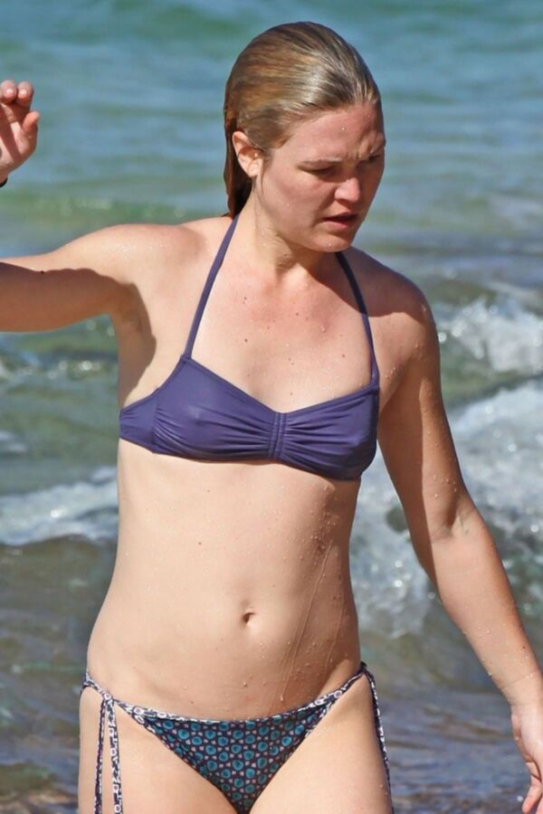 Julia Stiles