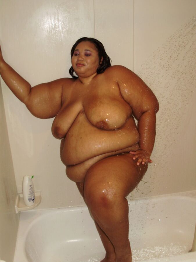 Ebony SSBBW under shower