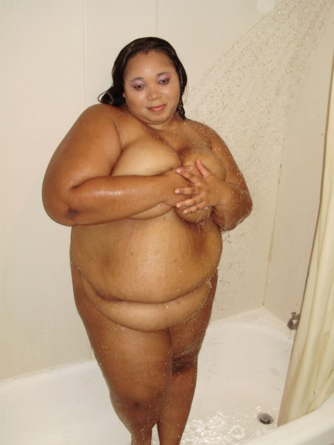 Ebony SSBBW under shower