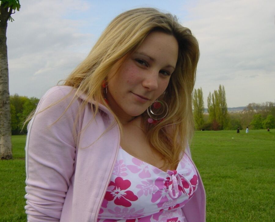 Busty german amateur teen