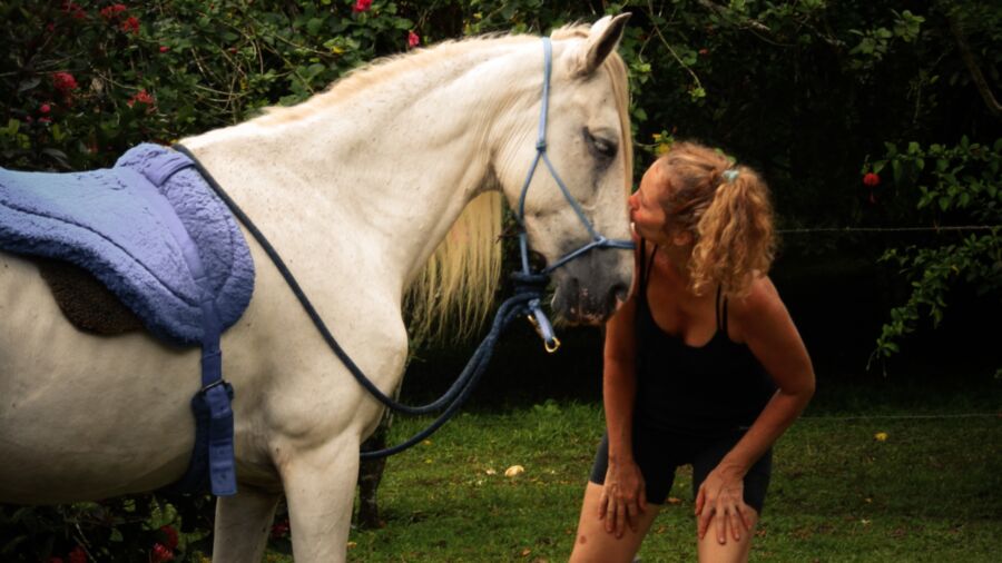 Les filles aiment les chevaux