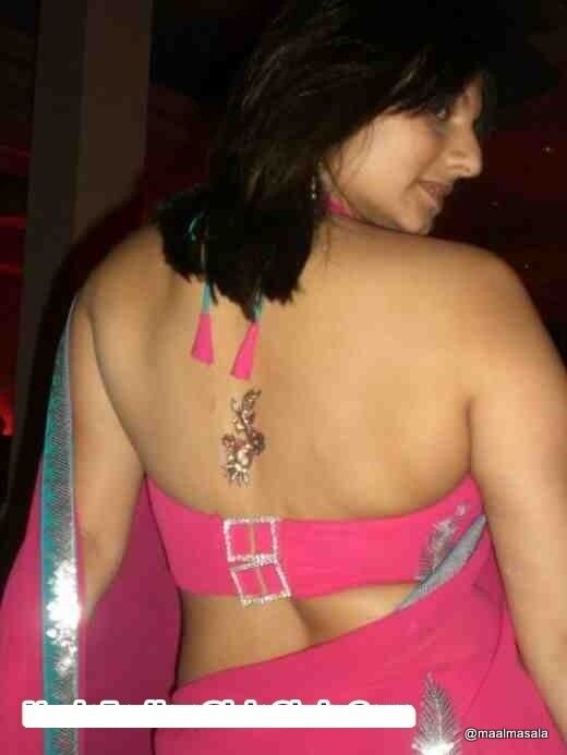 Wife, bhabhi, housewife indian desi exposed n leaked