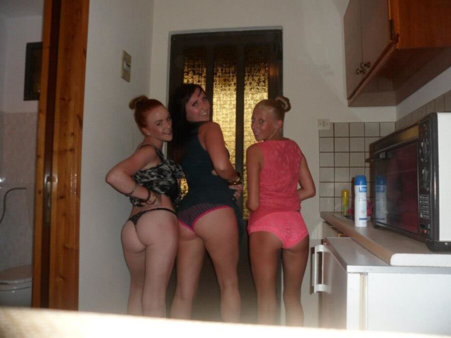 Facebook Holiday Vacation Girls Women Ibiza