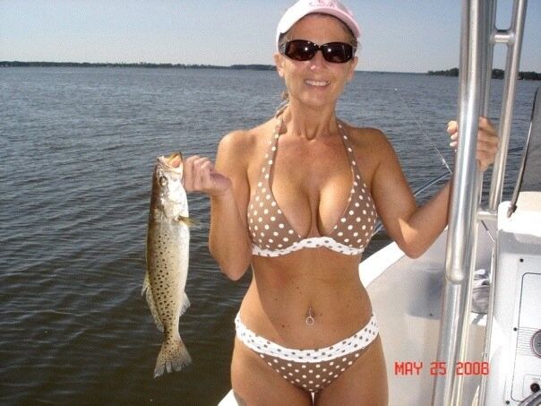 More Milfs in Swimsuits