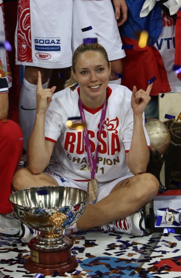 Ilona Korstin - Ex Russian basketball player