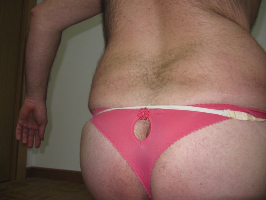 Thong and garter and nylon.Liguero,tanga y medias