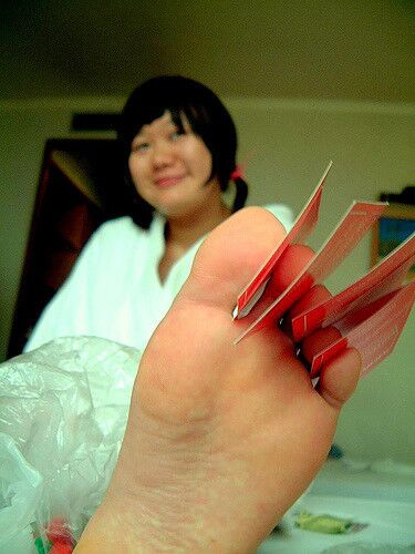 Contribution - Pieds asiatiques mignons