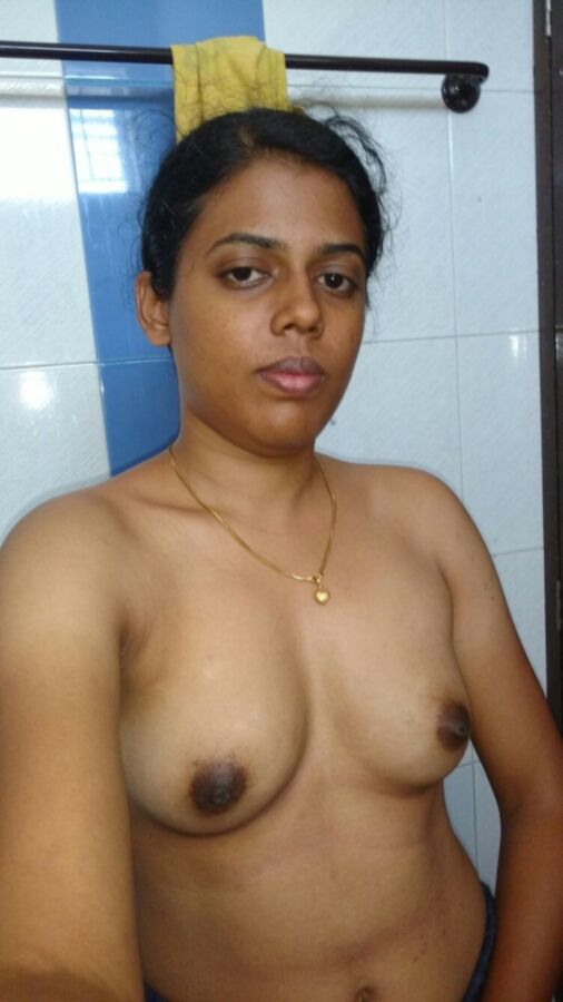 femme indienne selfie nue