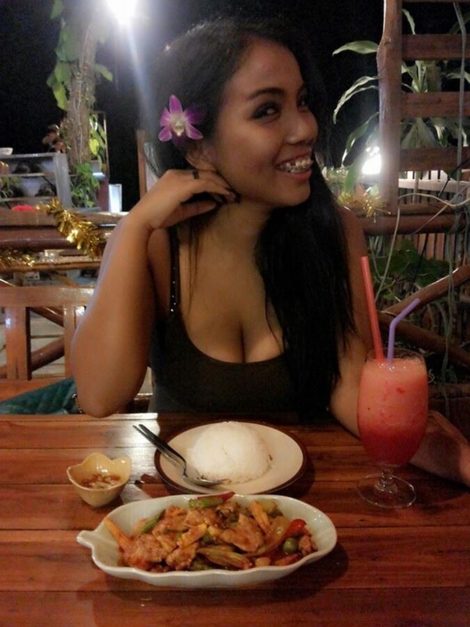 Big tits Thai girl Dao