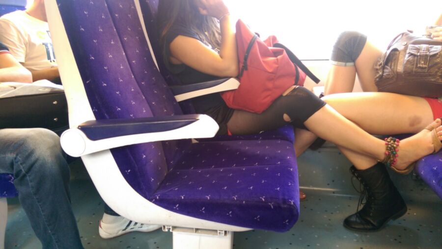 Feet on train seats France Edition