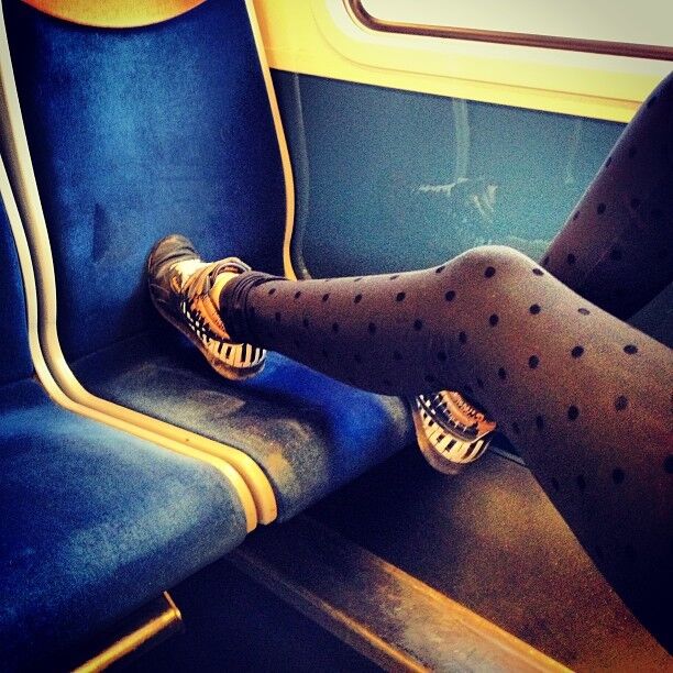 Feet on train seats France Edition