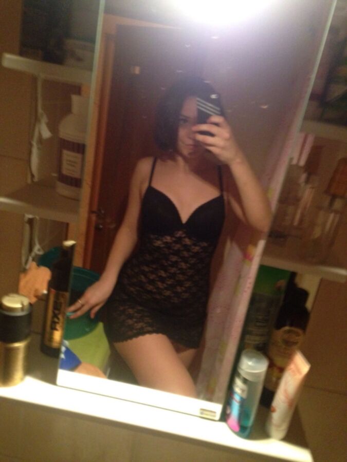 Russian Selfie Teen