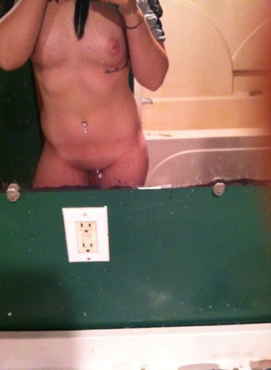 Brooklyn Lahaie, selfies d'une jeune nue