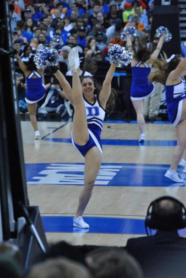 Heiße Cheerleader