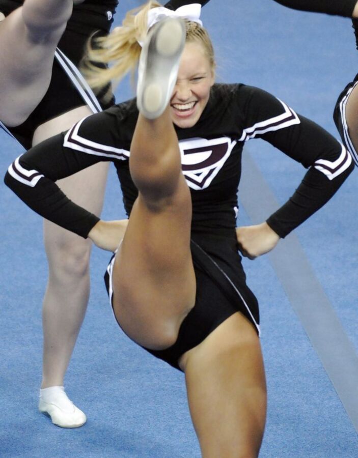 Heiße Cheerleader