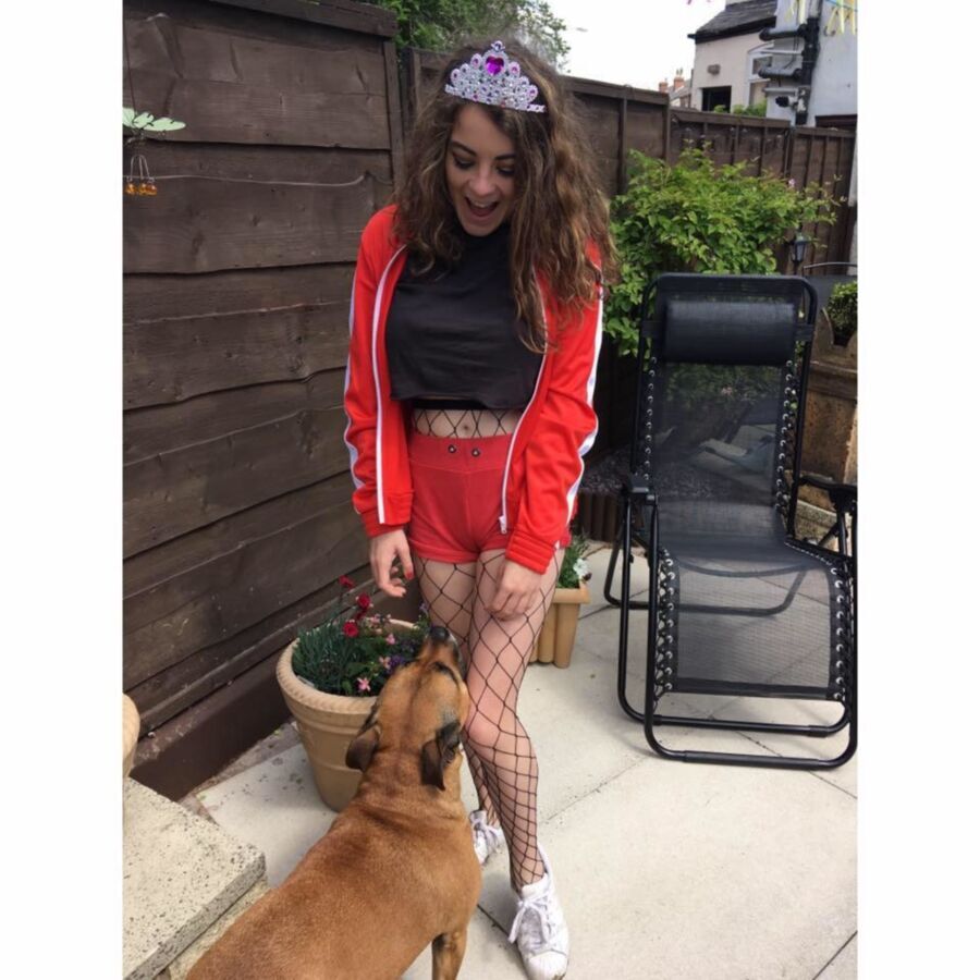 American chav slut who ls living in Ireland