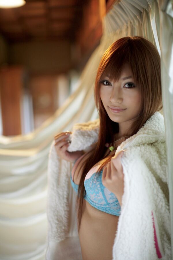 Japanese Beauties - Asuka K - Bright Winter