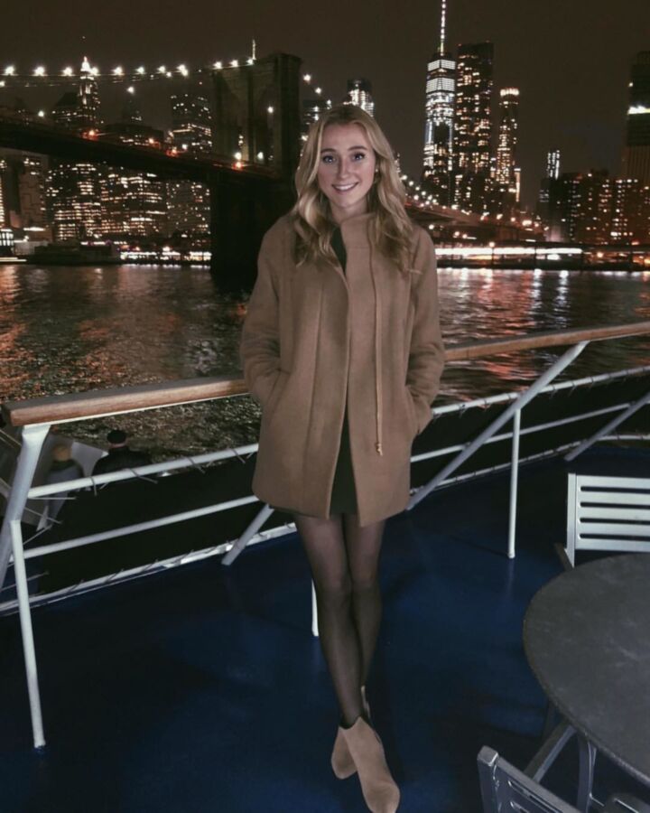 New York Real Estate Slut Rachael Exposed