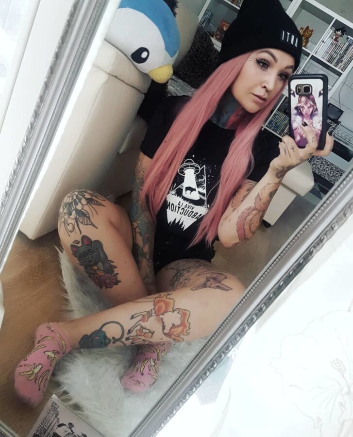 German tattoo slut Ronyahmononoke