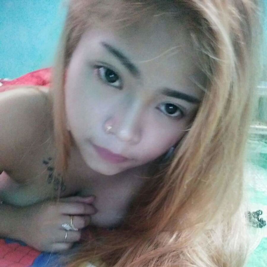 Bargirl tailandesa Suwanna Pattaya