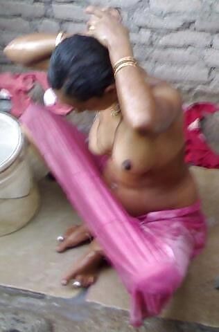 Gros seins sur desi local