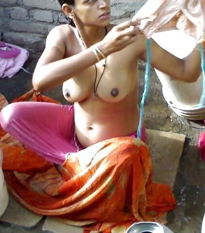 Gros seins sur desi local