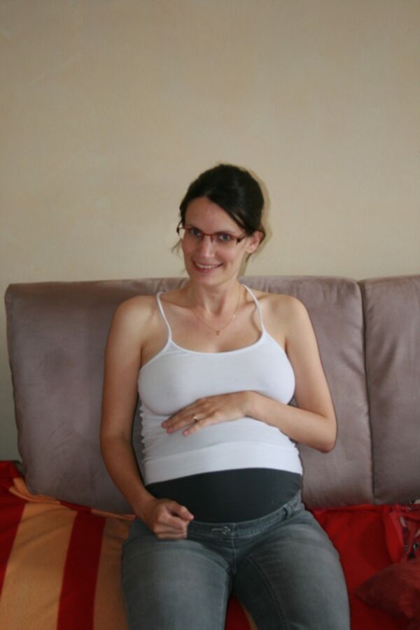 French wife Celine pregnant and nude