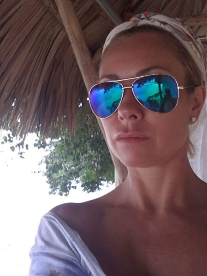 Anna Kuznecova – eine sehr heiße MILF aus der Ukraine