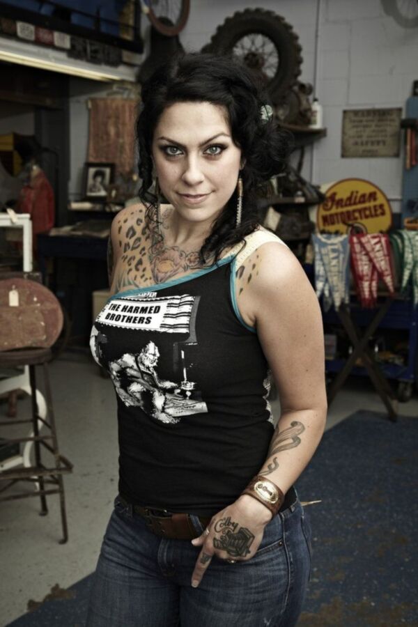 Danielle Colby – American Pickers Hot Mama