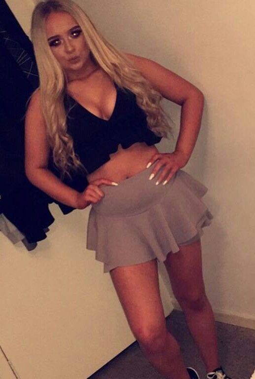 Bimbo Piggy JADE - Busty little chav teen SLUT-DOLLY!