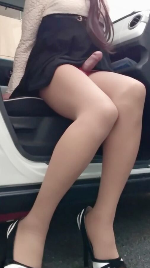 asian crossdresser