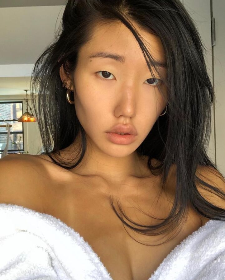 Korean Insta sluts and other fucktoys