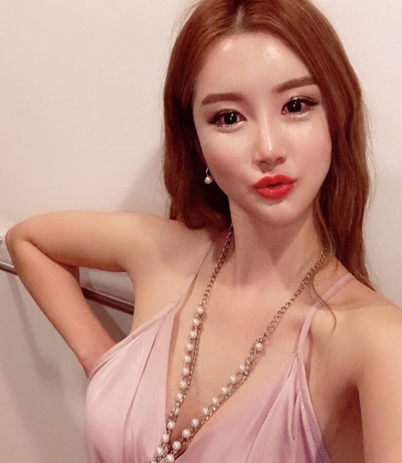 Korean Insta sluts and other fucktoys